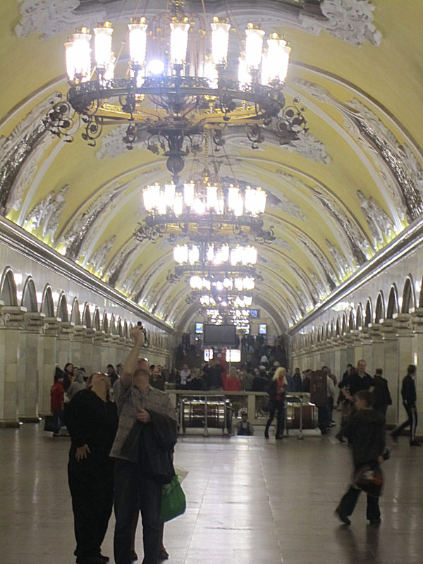 07_In_another_subway_in_Moscow.jpg  