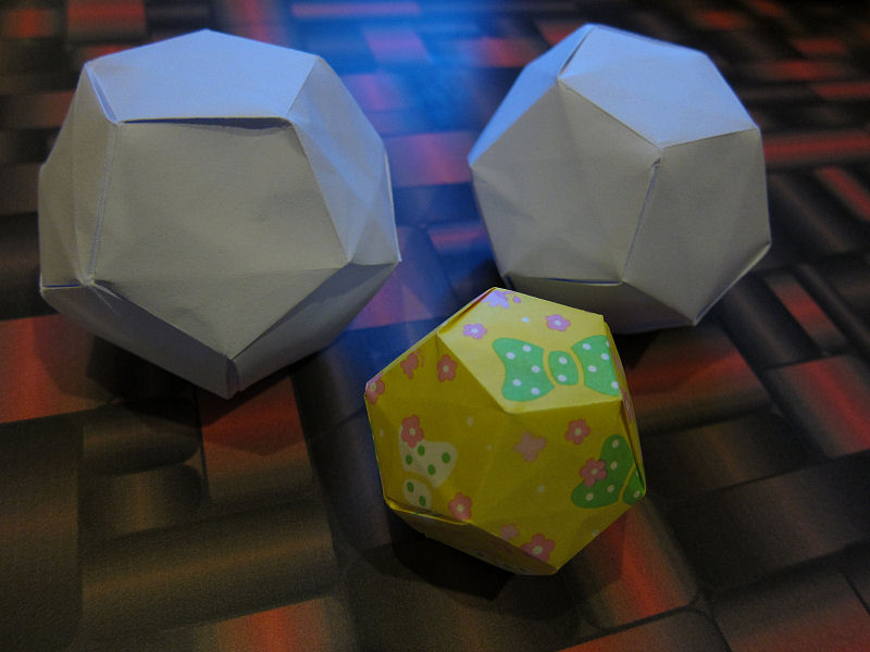 01_dodecahedron.jpg  